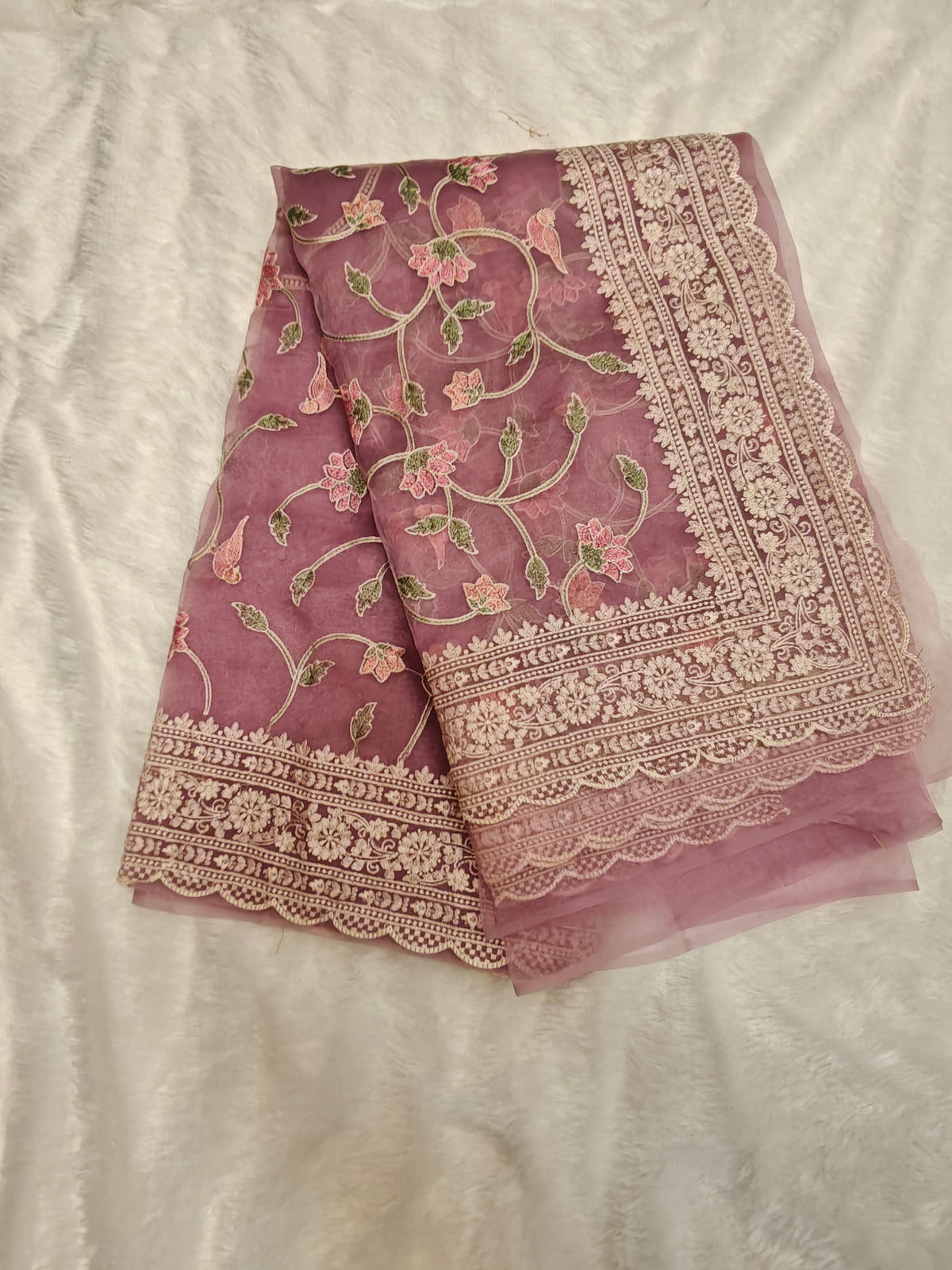 Jall Look Saree